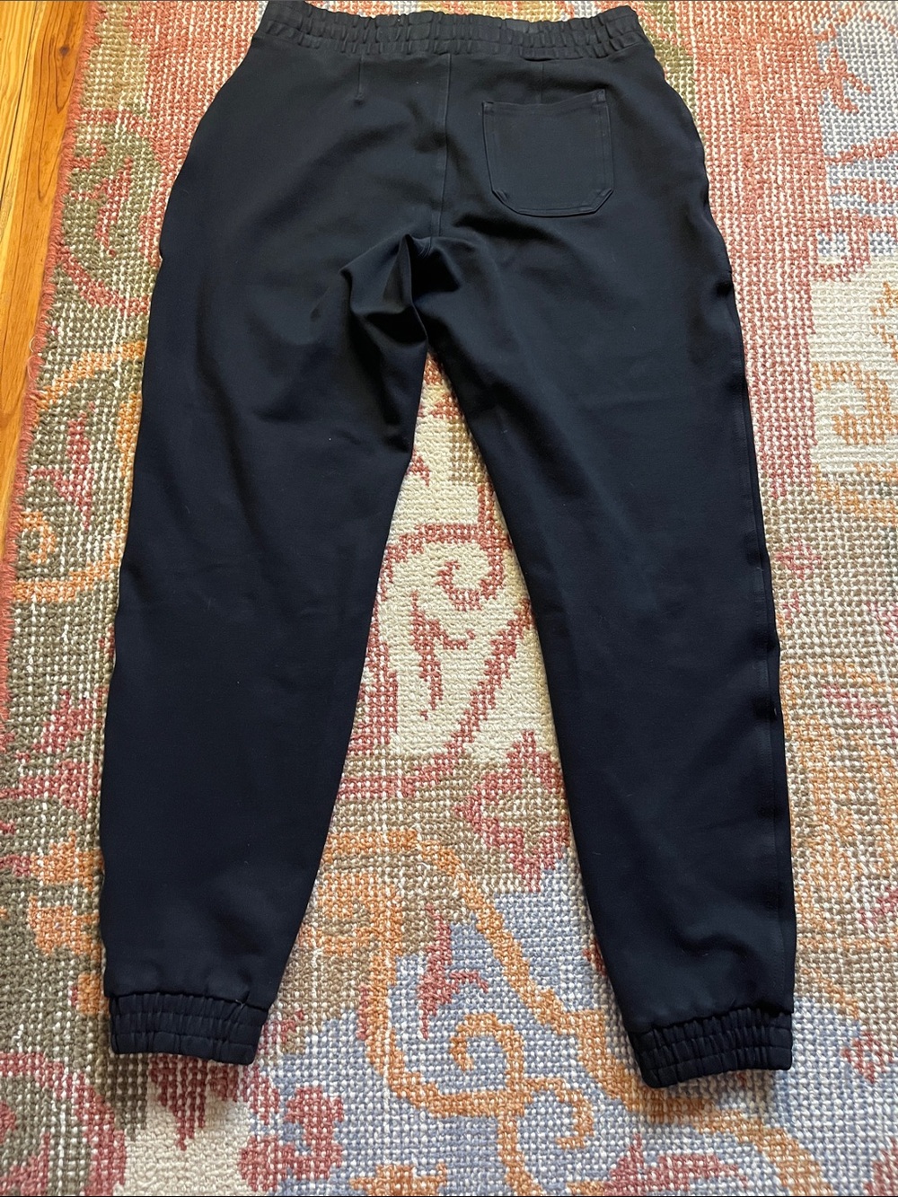 SPANX The Perfect Pant Jogger Black Pull-On Pants Front Patch Pockets M - Picture 9 of 10